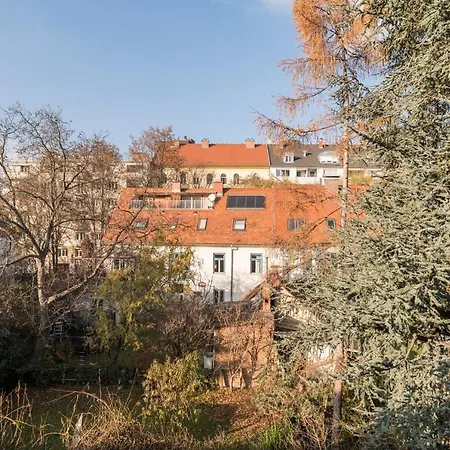 Schlossberg By Ichbucheat Apartment Graz